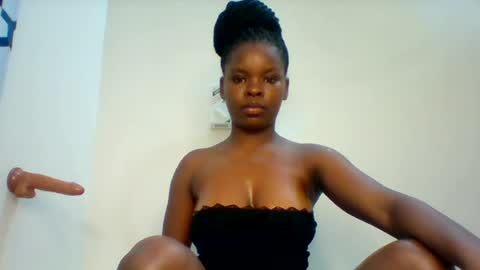Snapshot of hot_cammy08 chatting on 07/05/26, 07:21 sweet cammy online show from 07/05/26, 07:21