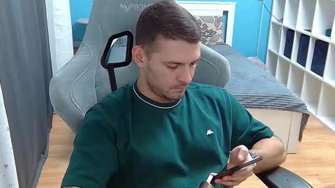 hot_cap_77 online show from 11/28/25, 06:21