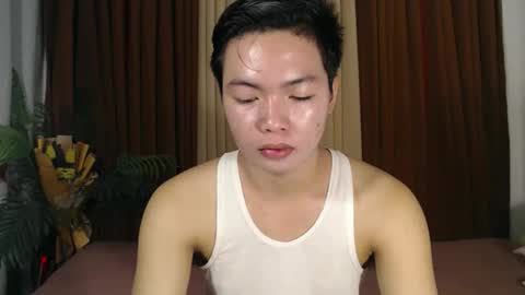 Snapshot of hot_chanie chatting on 04/19/26, 02:11 chan chan online show from 04/19/26, 02:11