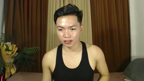 Snapshot of hot_chanie chatting on 04/23/26, 02:46 chan chan online show from 04/23/26, 02:46