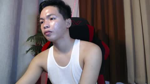 Snapshot of hot_chanie chatting on 06/05/26, 01:23 chan chan online show from 06/05/26, 01:23