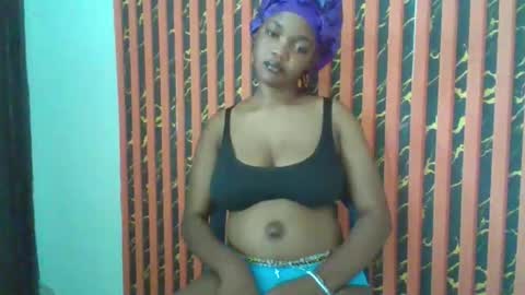 Snapshot of hot_choccoolate chatting on 03/28/26, 08:47 Zarah online show from 03/28/26, 08:47
