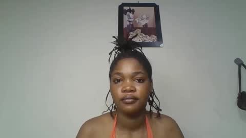 Snapshot of hot_choccoolate chatting on 04/05/26, 10:23 Zarah online show from 04/05/26, 10:23
