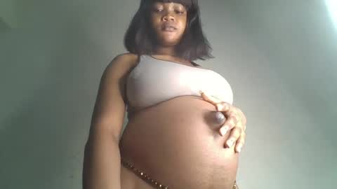 Snapshot of hot_choccoolate chatting on 07/18/26, 09:46 Zarah online show from 07/18/26, 09:46