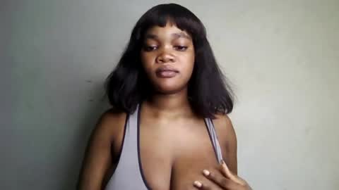 Snapshot of hot_choccoolate chatting on 07/20/26, 11:18 Zarah online show from 07/20/26, 11:18