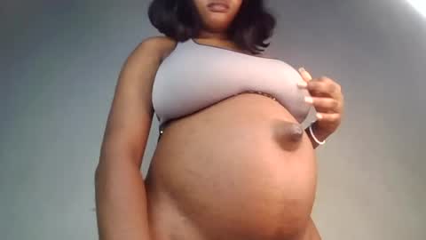 Snapshot of hot_choccoolate chatting on 07/22/26, 12:08 Zarah online show from 07/22/26, 12:08