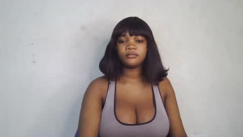 Snapshot of hot_choccoolate chatting on 07/26/26, 04:14 Zarah online show from 07/26/26, 04:14