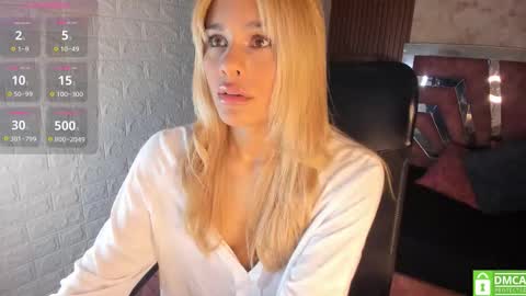 Snapshot of hot_cupid01 chatting on 03/24/26, 10:42 Valery online show from 03/24/26, 10:42