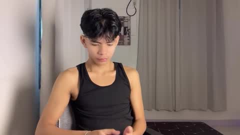 Kim online show from 12/03/25, 01:02