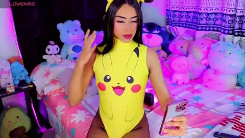 Snapshot of hot_eyes16 chatting on 05/06/26, 01:57 Valens online show from 05/06/26, 01:57