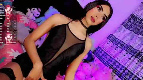 Snapshot of hot_eyes16 chatting on 05/09/26, 04:06 Valens online show from 05/09/26, 04:06