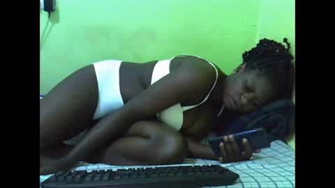 hot_girlly online show from 10/10/25, 06:45