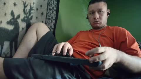 hot_guy36 online show from 04/09/26, 03:28