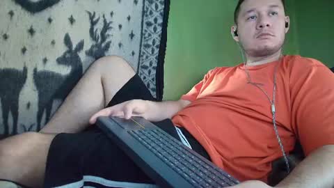 Snapshot of hot_guy36 chatting on 06/18/26, 03:16 hot_guy36 online show from 06/18/26, 03:16