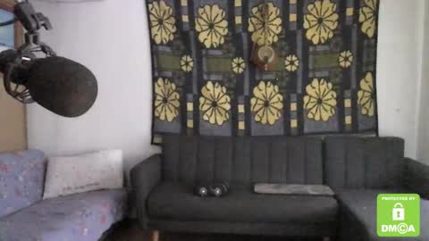 Snapshot of hot_hairy_boi chatting on 02/08/25, 12:06 Senpai online show from 02/08/25, 12:06