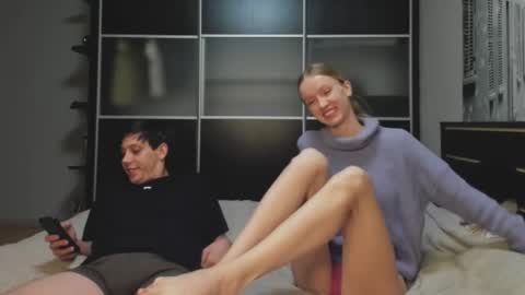 Snapshot of hot_ho chatting on 09/18/25, 08:11 Angel and Max FANSLY - hot ho online show from 09/18/25, 08:11