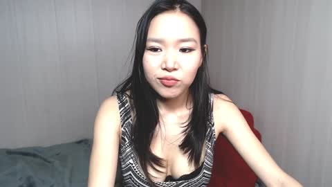 Snapshot of hot_hole_02 chatting on 01/18/25, 12:04 Natsume online show from 01/18/25, 12:04
