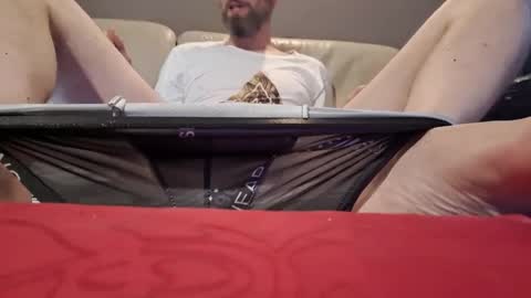 Snapshot of hot_hung_daddy_4u chatting on 06/06/26, 07:40 Daddy online show from 06/06/26, 07:40