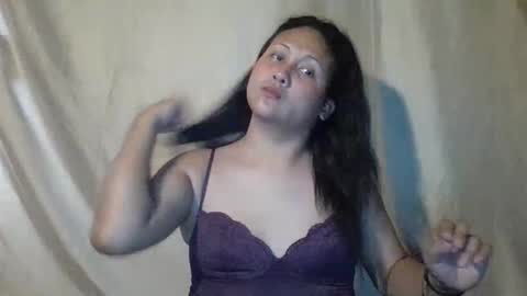hot_jessica691 online show from 05/06/26, 12:52