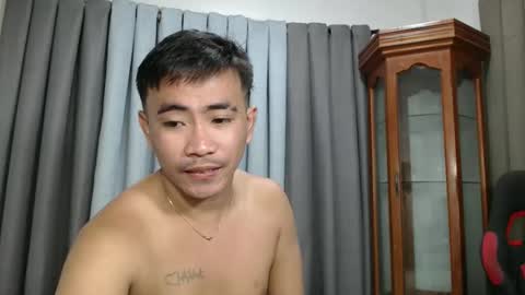 hot_khevin online show from 10/18/25, 10:43