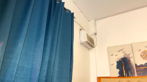 Snapshot of hot_kianxx chatting on 11/24/25, 03:23 hot_kianxx online show from 11/24/25, 03:23