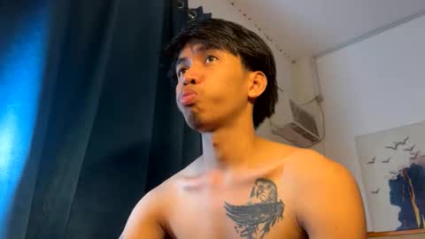 Snapshot of hot_kianxx chatting on 11/29/25, 09:56 hot_kianxx online show from 11/29/25, 09:56