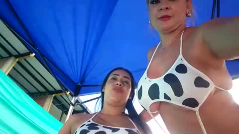 Snapshot of hot_kittens_xxx chatting on 04/16/26, 09:39 kittens online show from 04/16/26, 09:39