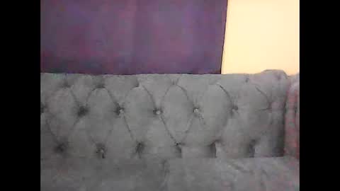 Snapshot of hot_latifah chatting on 04/12/26, 02:11 hot_latifah online show from 04/12/26, 02:11