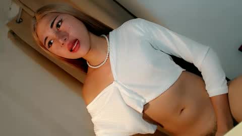 Snapshot of hot_little_angel18 chatting on 05/24/26, 02:27 hot_little_angel18 online show from 05/24/26, 02:27