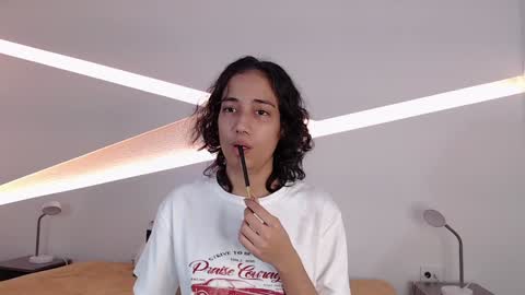 Snapshot of hot_little_bunny chatting on 12/22/24, 08:36 Alana online show from 12/22/24, 08:36