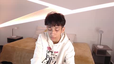 Snapshot of hot_little_bunny chatting on 01/26/25, 08:56 Alana online show from 01/26/25, 08:56