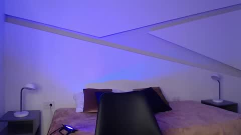 Snapshot of hot_little_bunny chatting on 02/12/25, 08:50 Alana online show from 02/12/25, 08:50