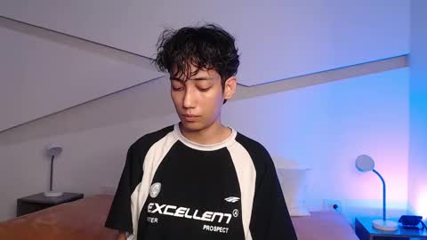 Snapshot of hot_little_bunny chatting on 02/18/25, 08:36 Alana online show from 02/18/25, 08:36