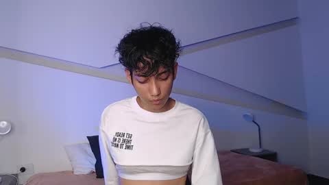 Snapshot of hot_little_bunny chatting on 02/28/25, 09:33 Alana online show from 02/28/25, 09:33