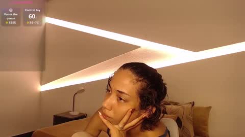 Snapshot of hot_little_bunny chatting on 09/28/25, 09:09 Alana online show from 09/28/25, 09:09