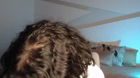 Snapshot of hot_little_bunny chatting on 10/03/25, 09:34 Alana online show from 10/03/25, 09:34