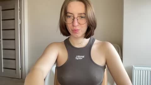 Snapshot of hot_lliinns chatting on 12/24/24, 09:50 Lina online show from 12/24/24, 09:50