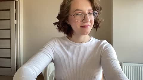 Snapshot of hot_lliinns chatting on 01/02/25, 08:06 Lina online show from 01/02/25, 08:06