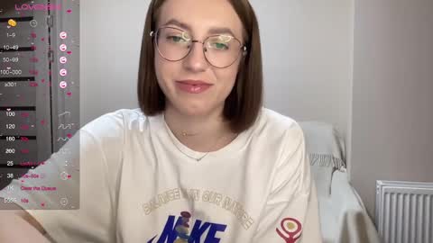 Snapshot of hot_lliinns chatting on 01/22/25, 04:33 Lina online show from 01/22/25, 04:33