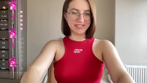 Snapshot of hot_lliinns chatting on 02/10/25, 11:57 Lina online show from 02/10/25, 11:57