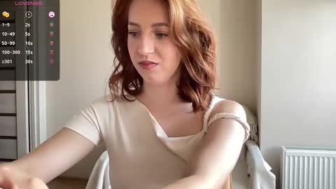 Snapshot of hot_lliinns chatting on 09/13/25, 11:43 Lina online show from 09/13/25, 11:43