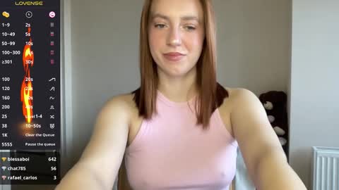 Snapshot of hot_lliinns chatting on 11/09/25, 08:12 Lina online show from 11/09/25, 08:12