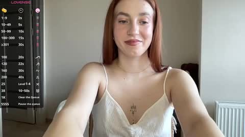 Lina online show from 12/22/25, 09:50