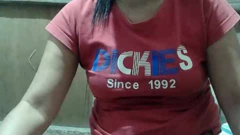 Snapshot of hot_mama09 chatting on 02/25/25, 09:53 hotmama online show from 02/25/25, 09:53