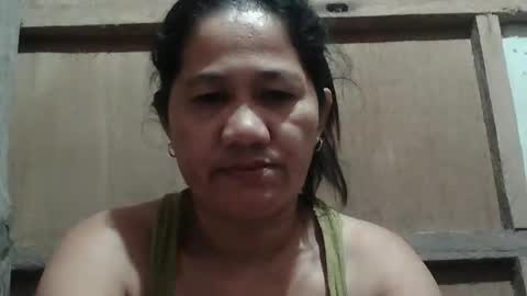 Snapshot of hot_mama09 chatting on 03/16/26, 11:14 hotmama online show from 03/16/26, 11:14