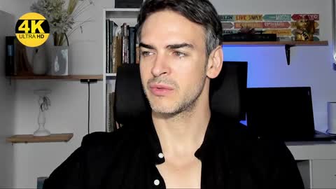 Snapshot of hot_martin25 chatting on 01/17/25, 01:03 Martin online show from 01/17/25, 01:03