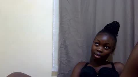 Snapshot of hot_melanie1 chatting on 05/13/26, 10:34 hot_melanie1 online show from 05/13/26, 10:34