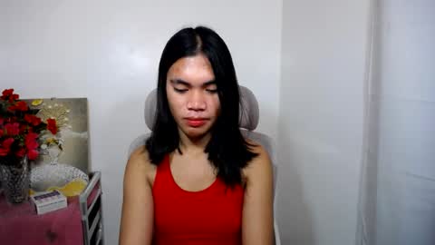 Snapshot of hot_pauline chatting on 07/17/26, 12:17 hot_pauline online show from 07/17/26, 12:17