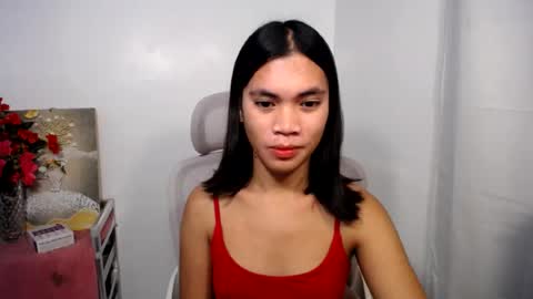 Snapshot of hot_pauline chatting on 07/17/26, 08:24 hot_pauline online show from 07/17/26, 08:24