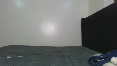 Snapshot of hot_petite1 chatting on 03/26/26, 11:27 Hot petite online show from 03/26/26, 11:27